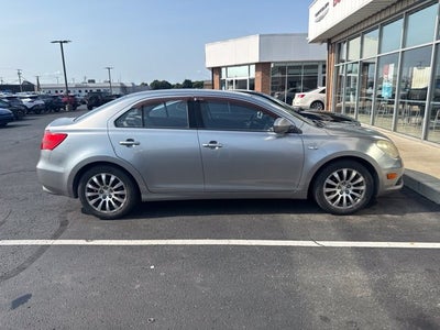 2010 Suzuki Kizashi SE