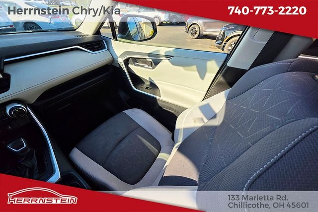 2021 Toyota RAV4 Hybrid Hybrid XLE