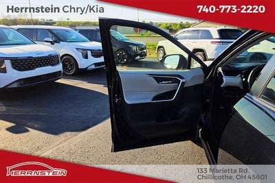 2021 Toyota RAV4 Hybrid Hybrid XLE