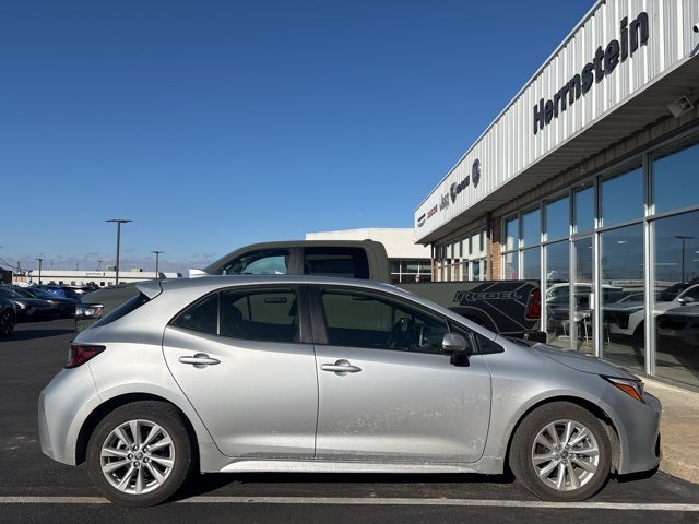 2024 Toyota Corolla Hatchback SE