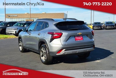 2024 Chevrolet Trax LT