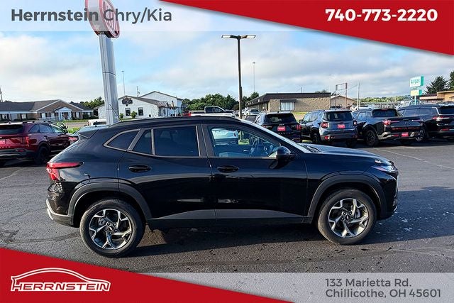 2025 Chevrolet Trax LT
