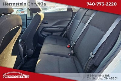 2025 Hyundai Kona SE