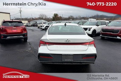 2024 Hyundai Elantra SEL