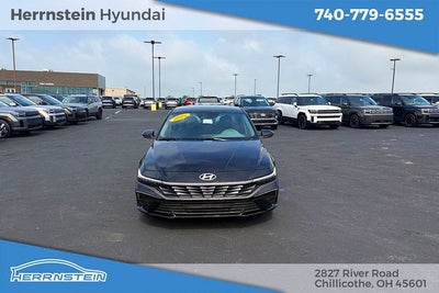 2025 Hyundai Elantra SEL Sport
