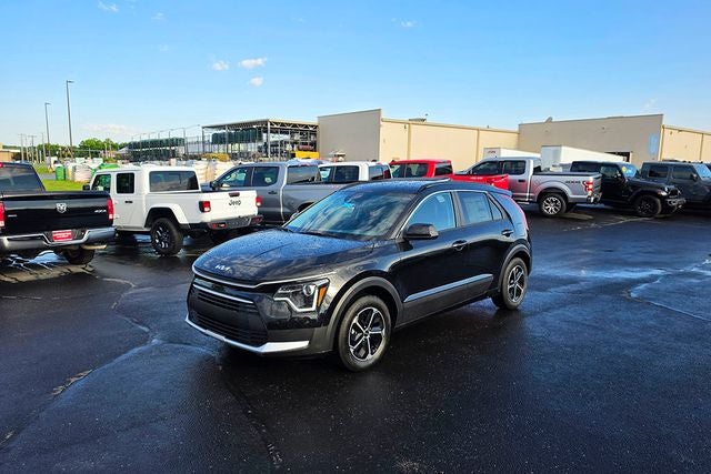 2026 Kia Niro LX