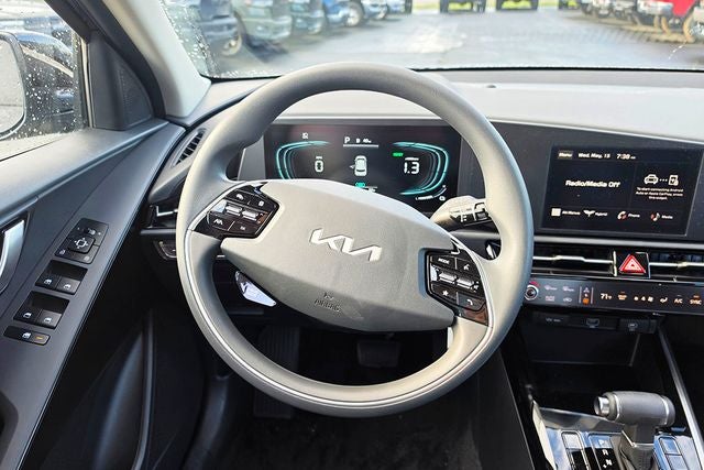 2026 Kia Niro LX