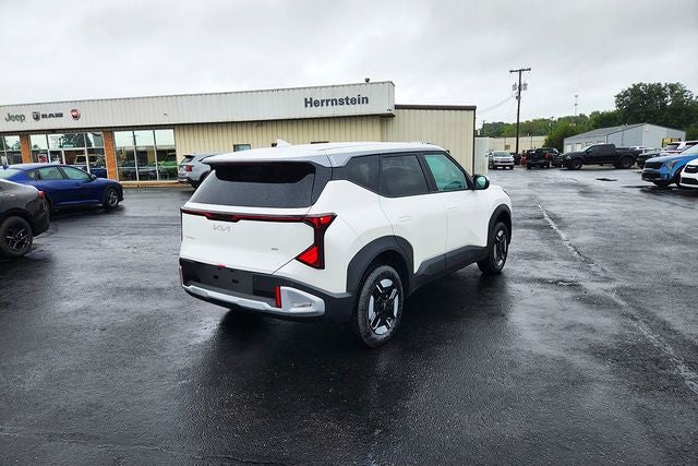 2027 Kia Seltos LX