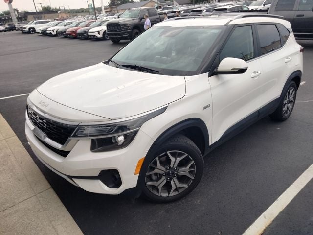 2023 Kia Seltos EX