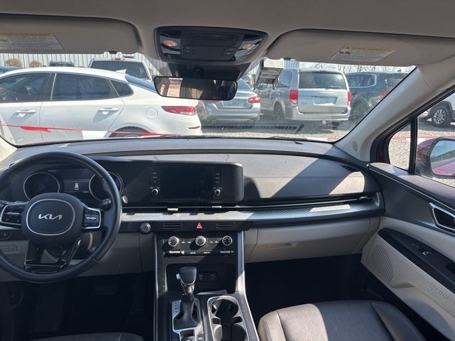 2024 Kia Carnival LX