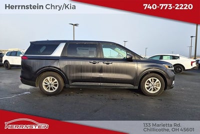 2024 Kia Carnival LX