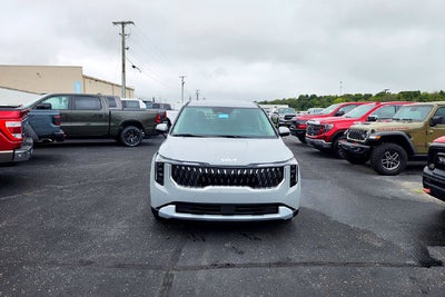 2027 Kia Carnival LX