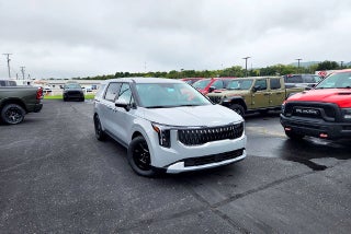 2027 Kia Carnival LX