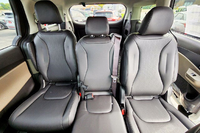2027 Kia Carnival LXS