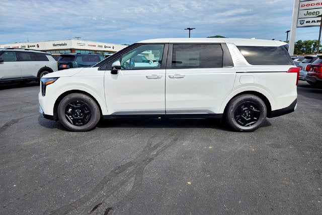 2027 Kia Carnival LXS