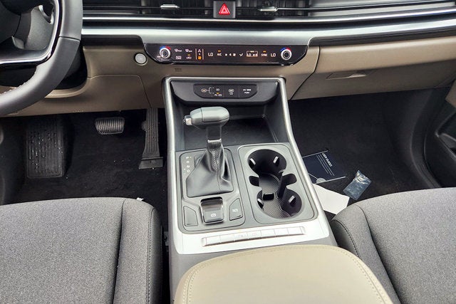 2027 Kia Carnival LX