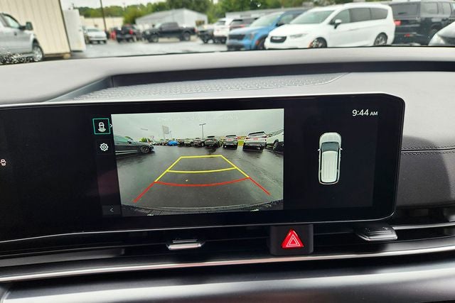 2027 Kia Carnival LX