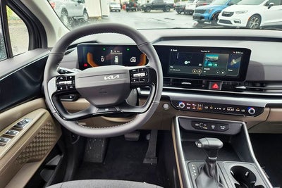 2027 Kia Carnival LX
