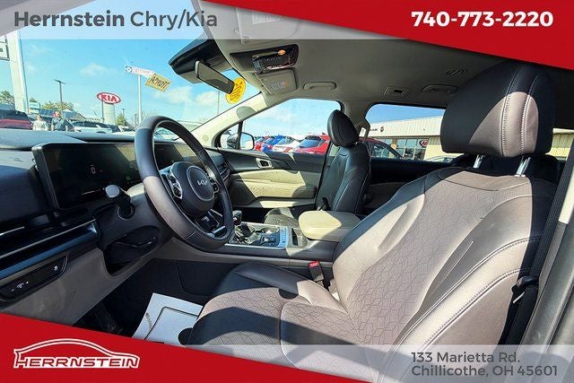 2025 Kia Carnival LXS