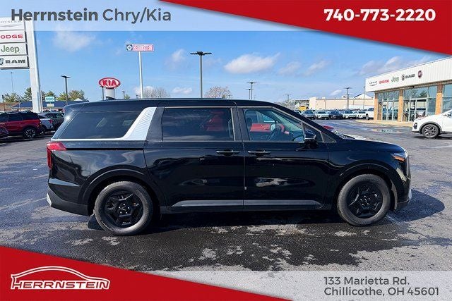2025 Kia Carnival LXS