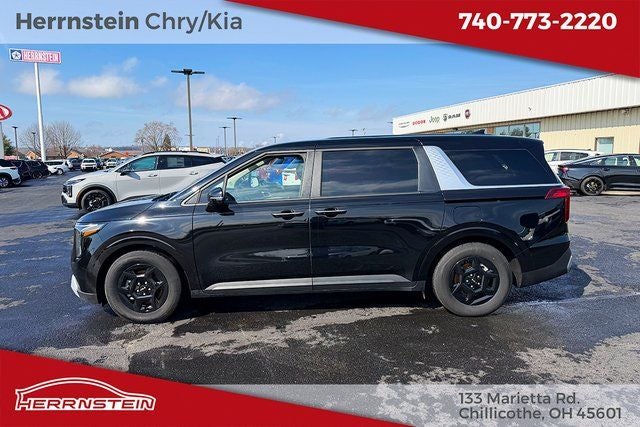 2025 Kia Carnival LXS