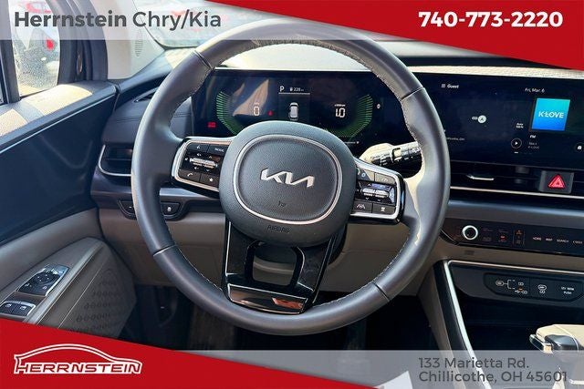 2025 Kia Carnival LXS