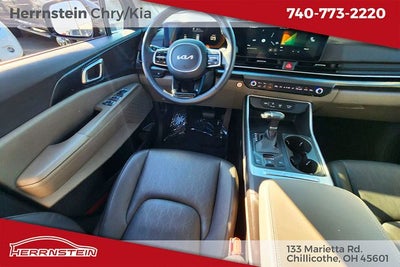2025 Kia Carnival LXS