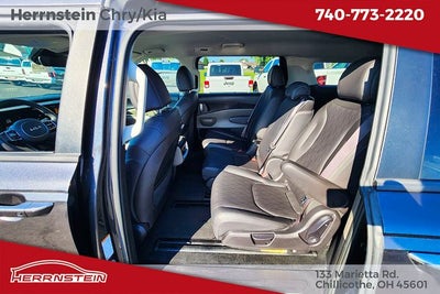 2025 Kia Carnival LXS