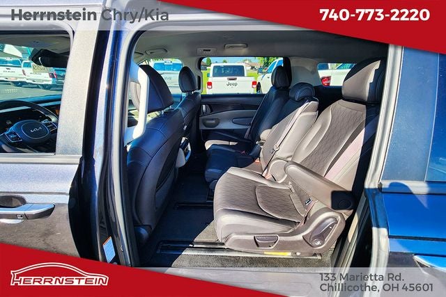 2025 Kia Carnival LXS