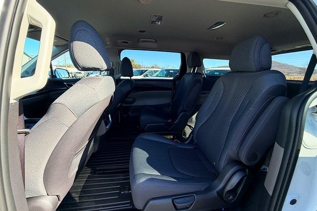 2026 Kia Carnival LX