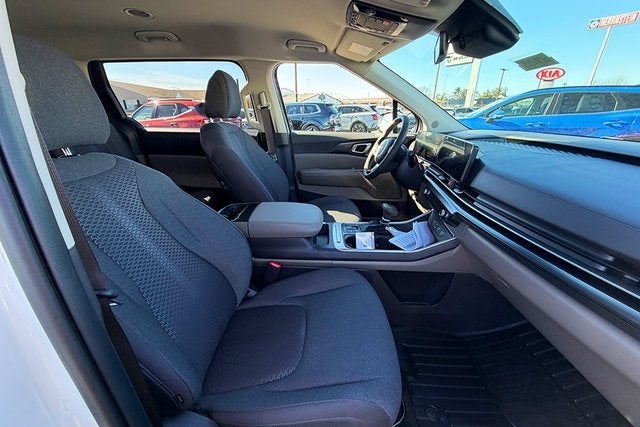 2026 Kia Carnival LX