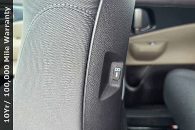 2026 Kia Carnival LX