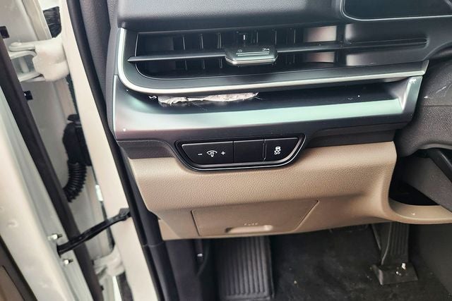 2027 Kia Carnival LX
