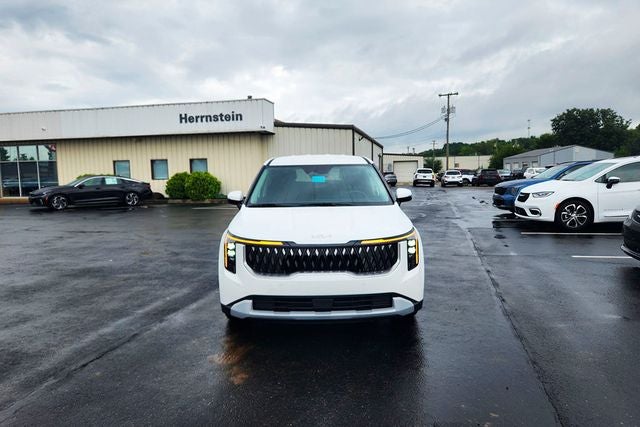 2027 Kia Carnival LX