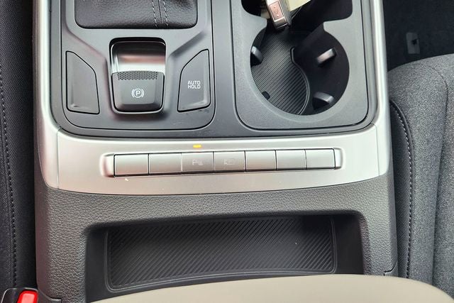 2027 Kia Carnival LX