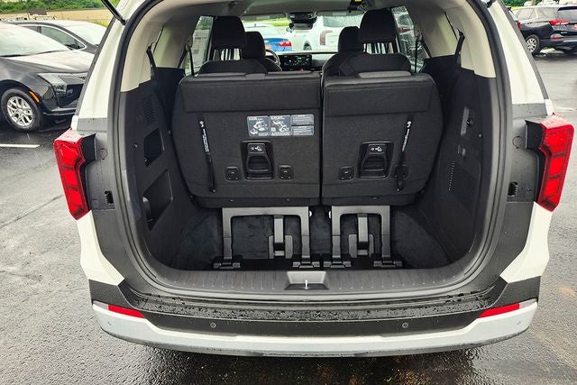 2027 Kia Carnival LX