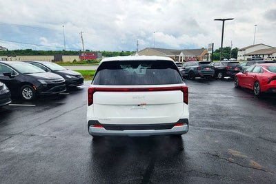 2027 Kia Carnival LX