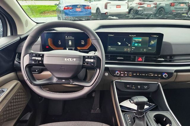 2027 Kia Carnival LX