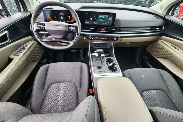 2027 Kia Carnival LX