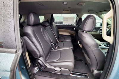2027 Kia Carnival EX
