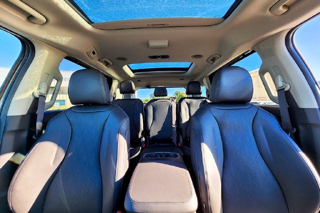 2027 Kia Carnival SX