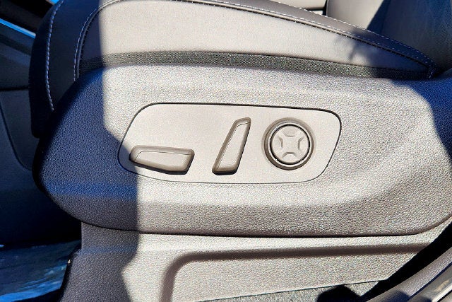 2027 Kia Carnival SX