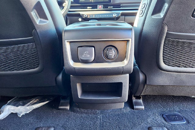 2027 Kia Carnival SX
