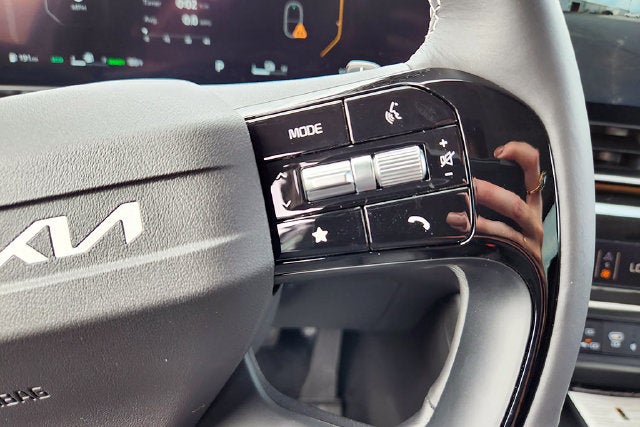 2027 Kia Carnival Hybrid SX Prestige