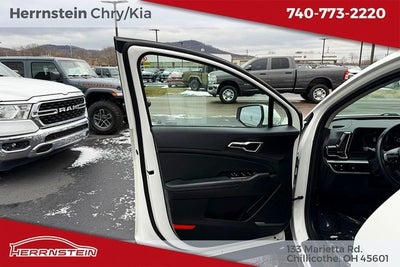 2024 Kia Sportage Hybrid EX