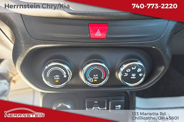 2017 Jeep Renegade Altitude