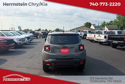 2022 Jeep Renegade Trailhawk