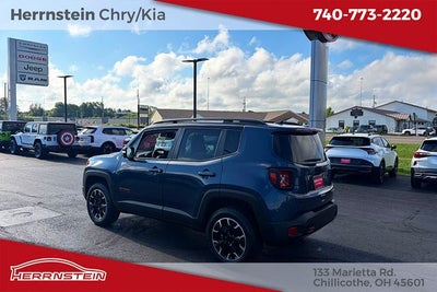 2023 Jeep Renegade Trailhawk