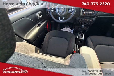 2023 Jeep Renegade Trailhawk