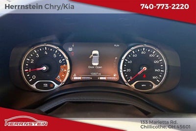 2023 Jeep Renegade Trailhawk